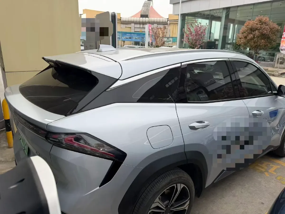 2025 Geely Galaxy L7 1.5L 112HP L4 1DHT PHEV 18.4KWH,autocango,china used car exporter,china ev exporter,chinese used car exporter,chinese used ev exporter