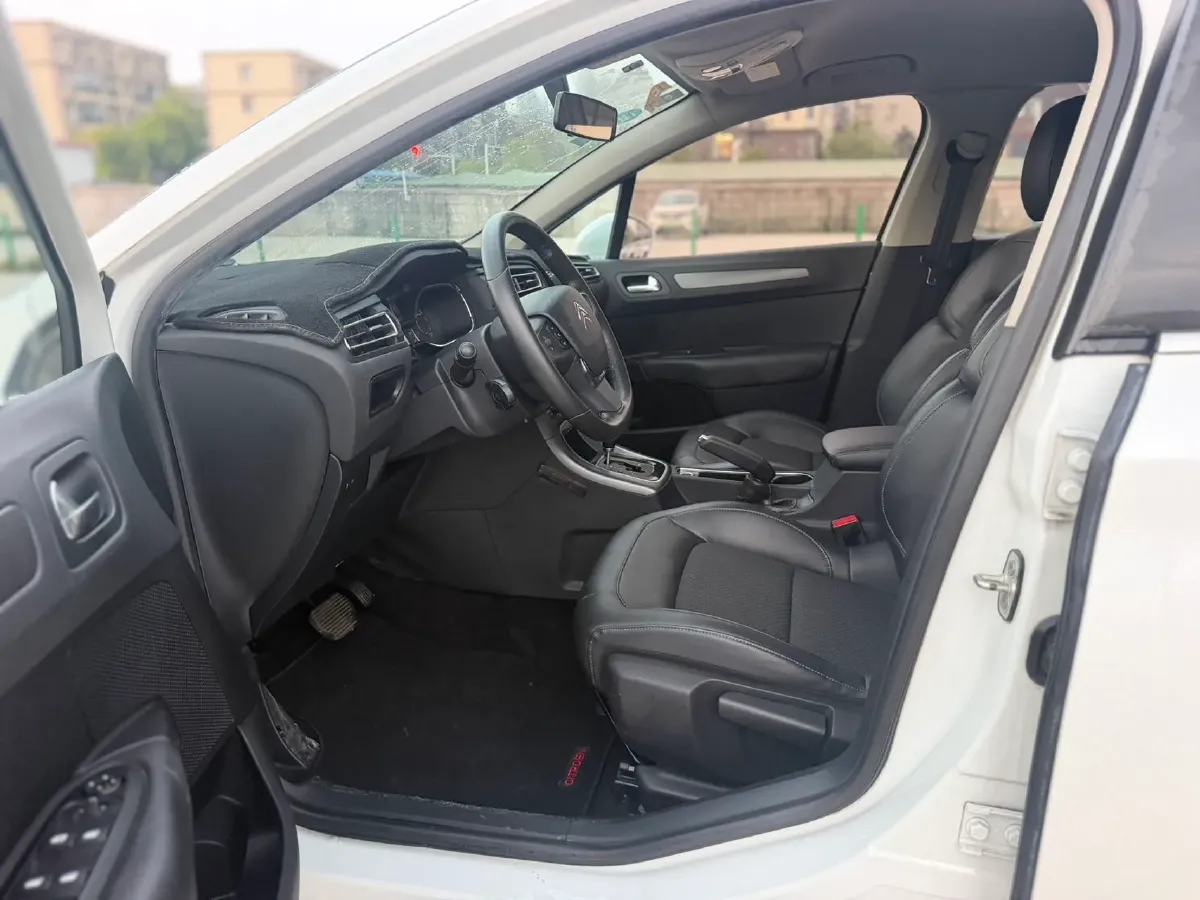 2016 Citroen C4 C-Quatre 1.6L 117HP L4 6AT,autocango,china used car exporter,china ev exporter,chinese used car exporter,chinese used ev exporter