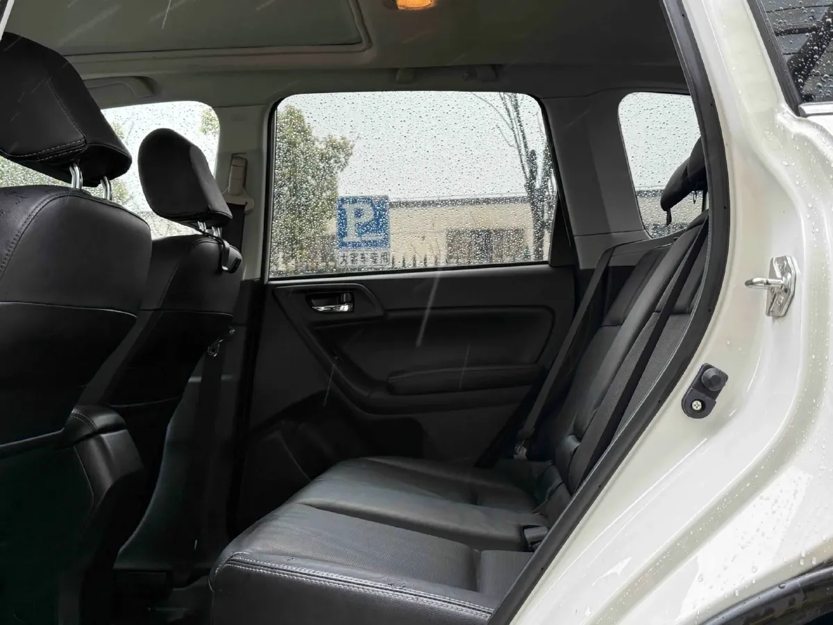 2014 Subaru Forester 2.0L 150HP H4 CVT,autocango,china used car exporter,china ev exporter,chinese used car exporter,chinese used ev exporter