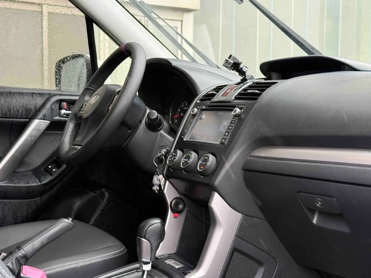 2014 Subaru Forester 2.0L 150HP H4 CVT,autocango,china used car exporter,china ev exporter,chinese used car exporter,chinese used ev exporter