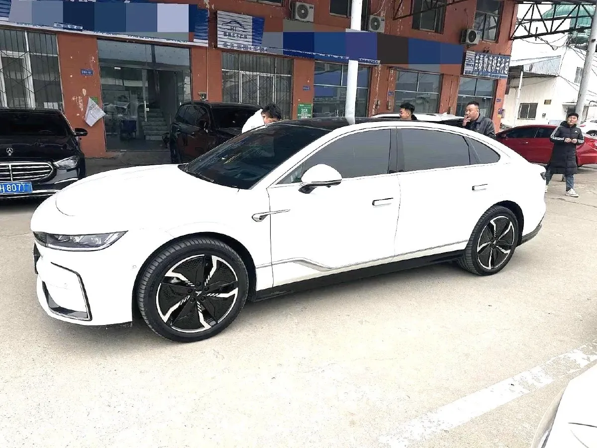 2023 Voyah ZhuiGuang BEV 82.11KWH,autocango,china used car exporter,china ev exporter,chinese used car exporter,chinese used ev exporter