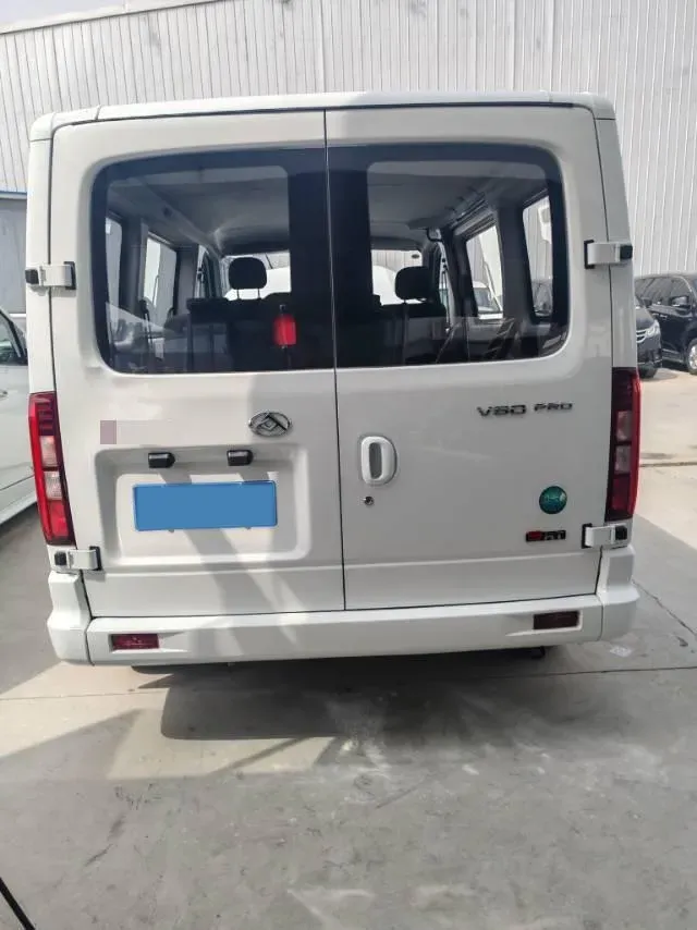 2024 MAXUS XinTu V80 2.0T 147HP L4 6SMG,autocango,china used car exporter,china ev exporter,chinese used car exporter,chinese used ev exporter