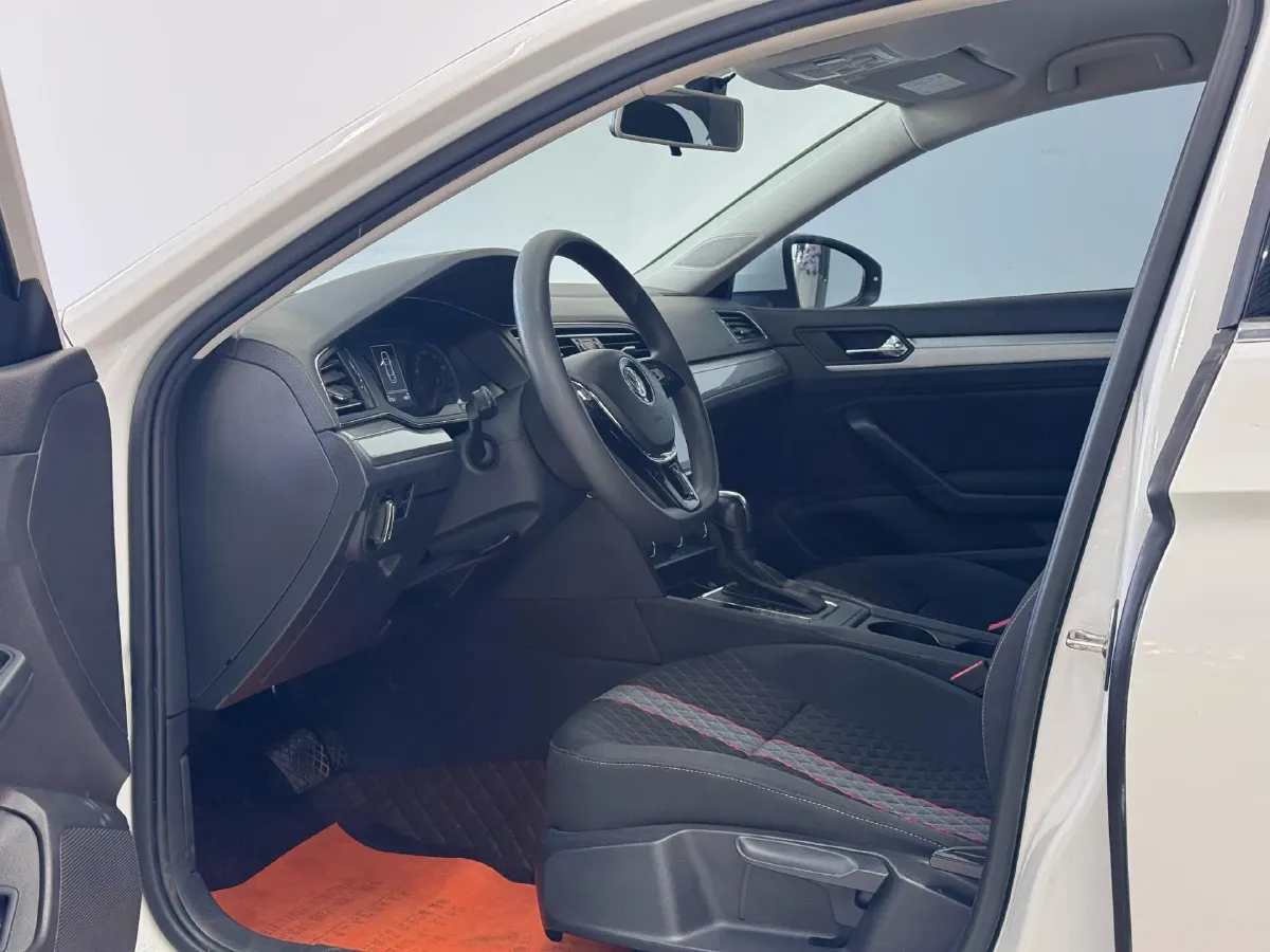 2018 Volkswagen Lamando 1.4T 131HP L4 7DCT,autocango,china used car exporter,china ev exporter,chinese used car exporter,chinese used ev exporter
