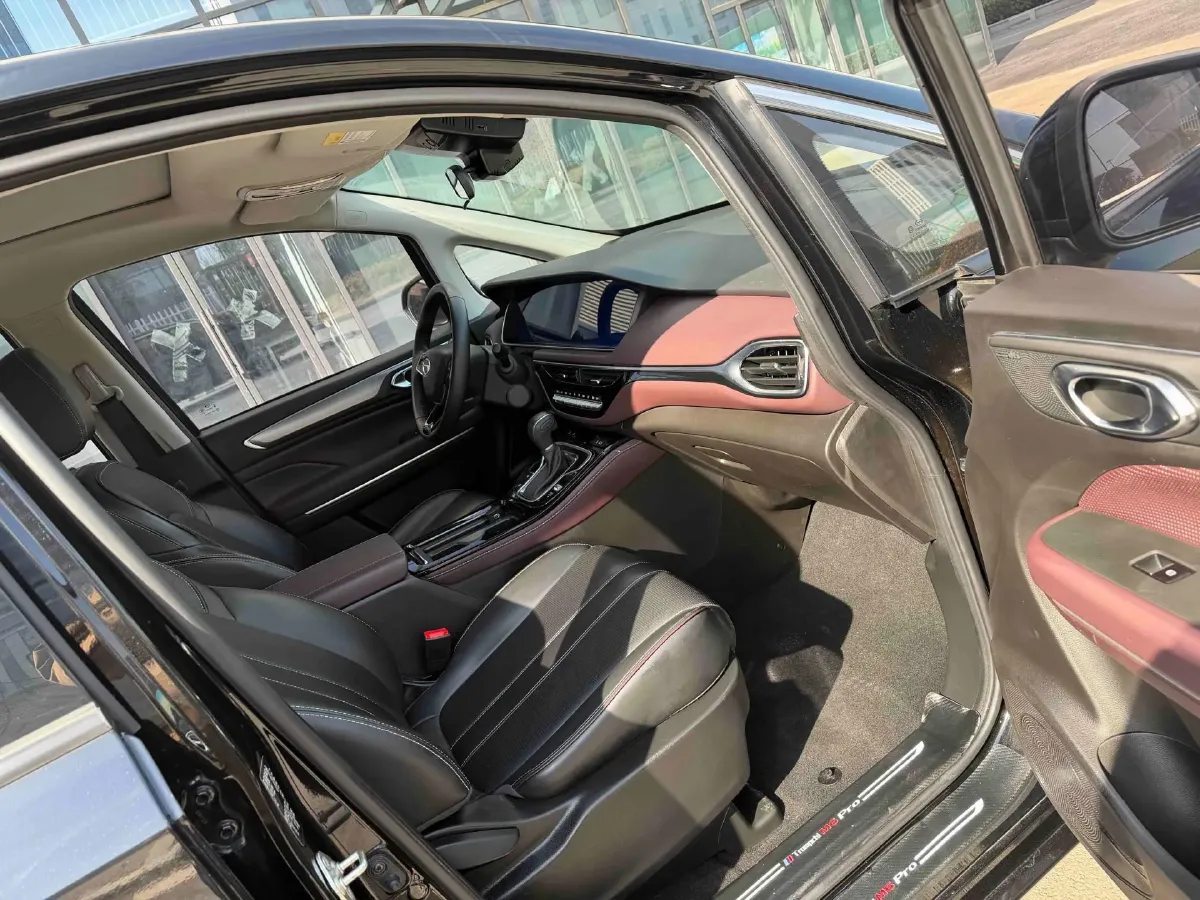 2023 GAC Trumpchi M6 1.5T 177HP L4 7DCT,autocango,china used car exporter,china ev exporter,chinese used car exporter,chinese used ev exporter