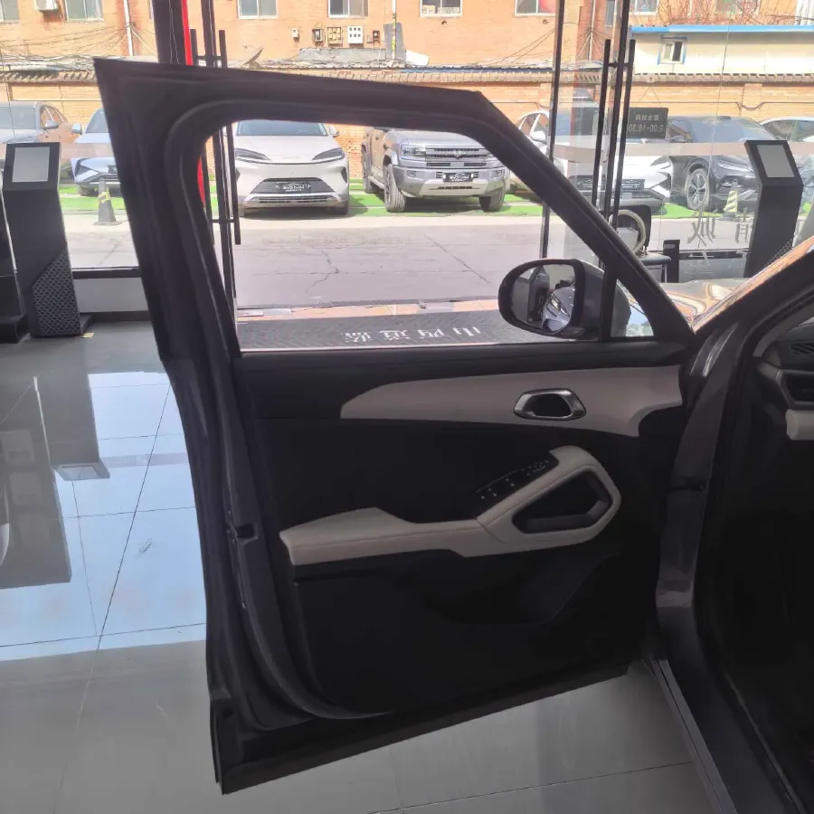 2024 BYD YuanUP BEV 45.12KWH,autocango,china used car exporter,china ev exporter,chinese used car exporter,chinese used ev exporter