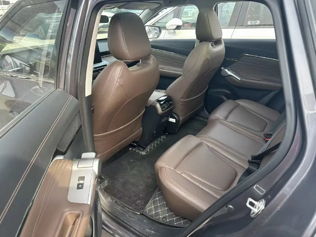 2024 GAC Trumpchi GS4 1.5T 177HP L4 7DCT,autocango,china used car exporter,china ev exporter,chinese used car exporter,chinese used ev exporter