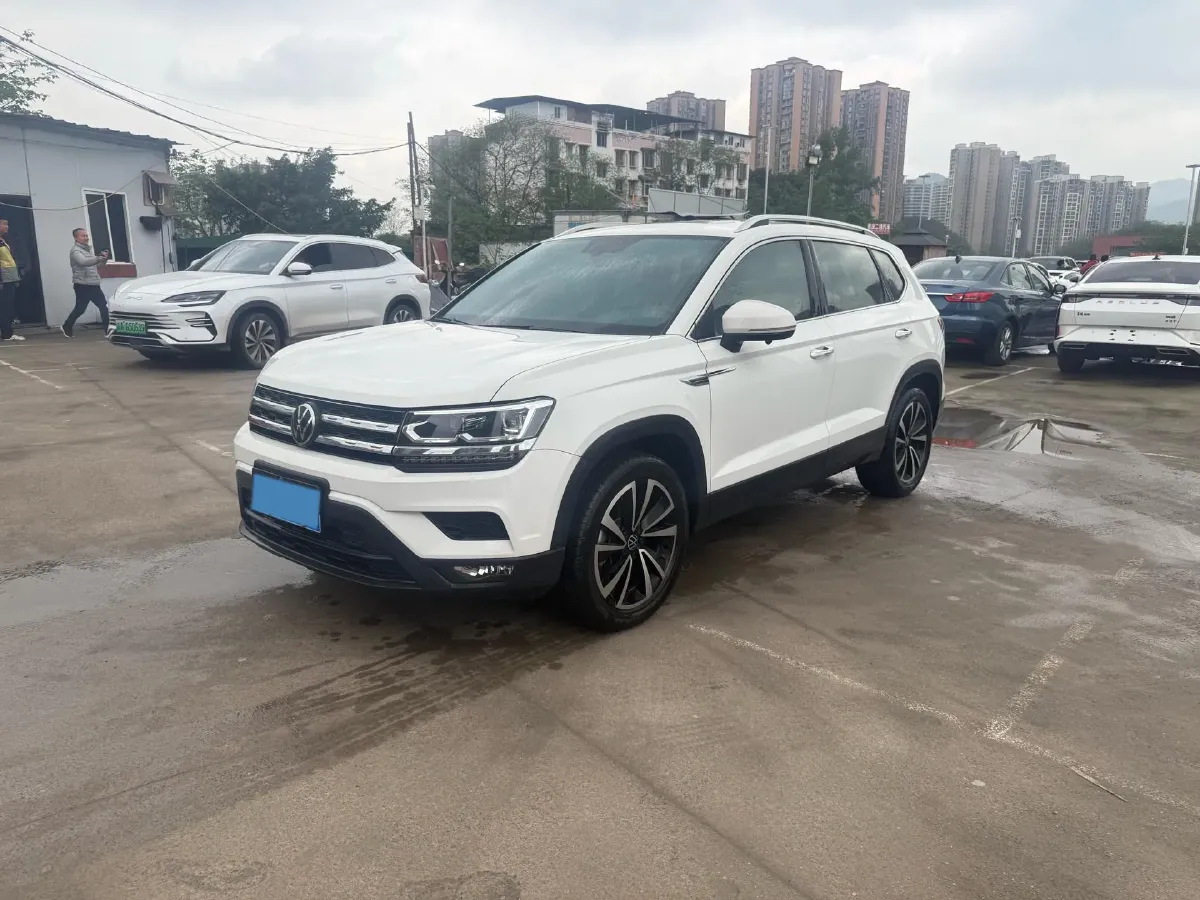 2022 Ford Transit 2.0T 202HP L4 6AT,autocango,china used car exporter,china ev exporter,chinese used car exporter,chinese used ev exporter