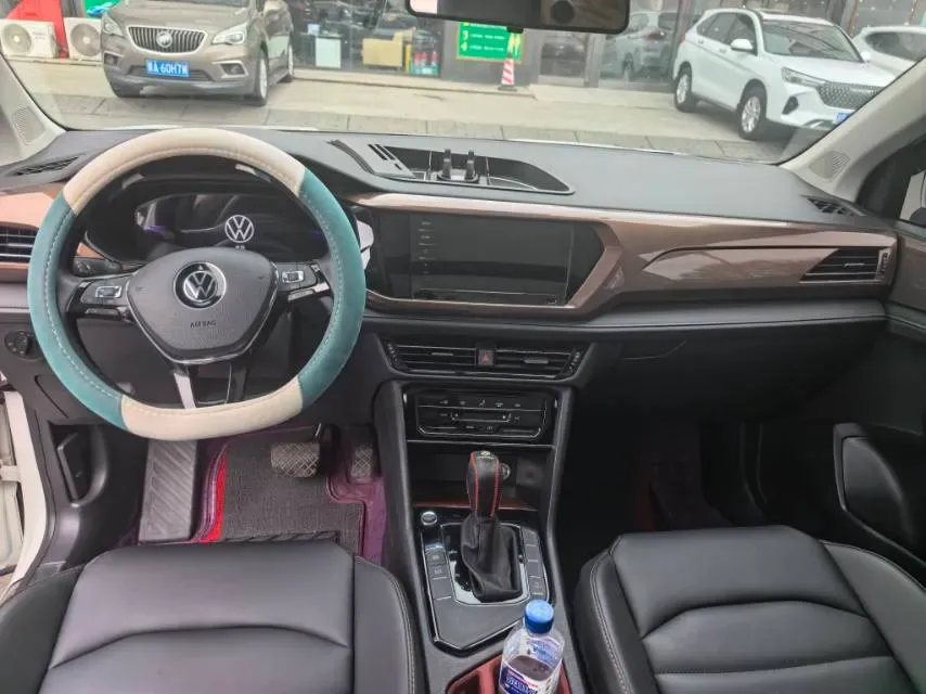 2022 Ford Transit 2.0T 202HP L4 6AT,autocango,china used car exporter,china ev exporter,chinese used car exporter,chinese used ev exporter