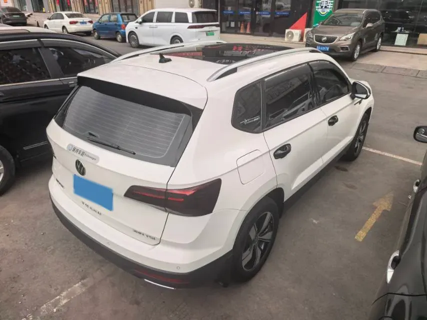 2022 Ford Transit 2.0T 202HP L4 6AT,autocango,china used car exporter,china ev exporter,chinese used car exporter,chinese used ev exporter