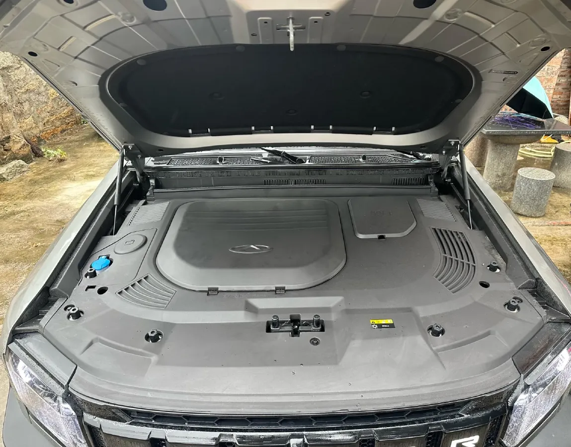 2023 Jetour Traveller 1.5T 184HP L4 7DCT,autocango,china used car exporter,china ev exporter,chinese used car exporter,chinese used ev exporter