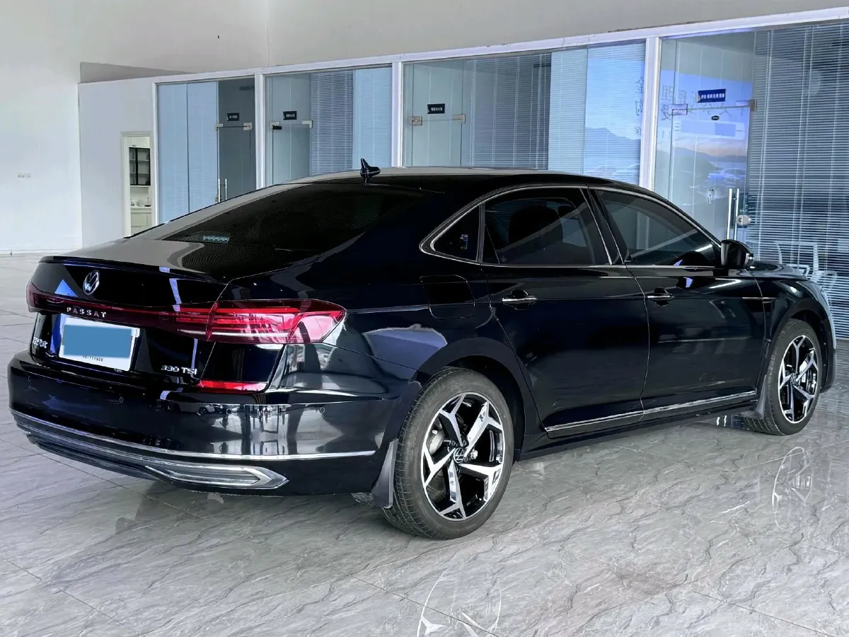 2023 Volkswagen Passat 2.0T 186HP L4 7DCT,autocango,china used car exporter,china ev exporter,chinese used car exporter,chinese used ev exporter
