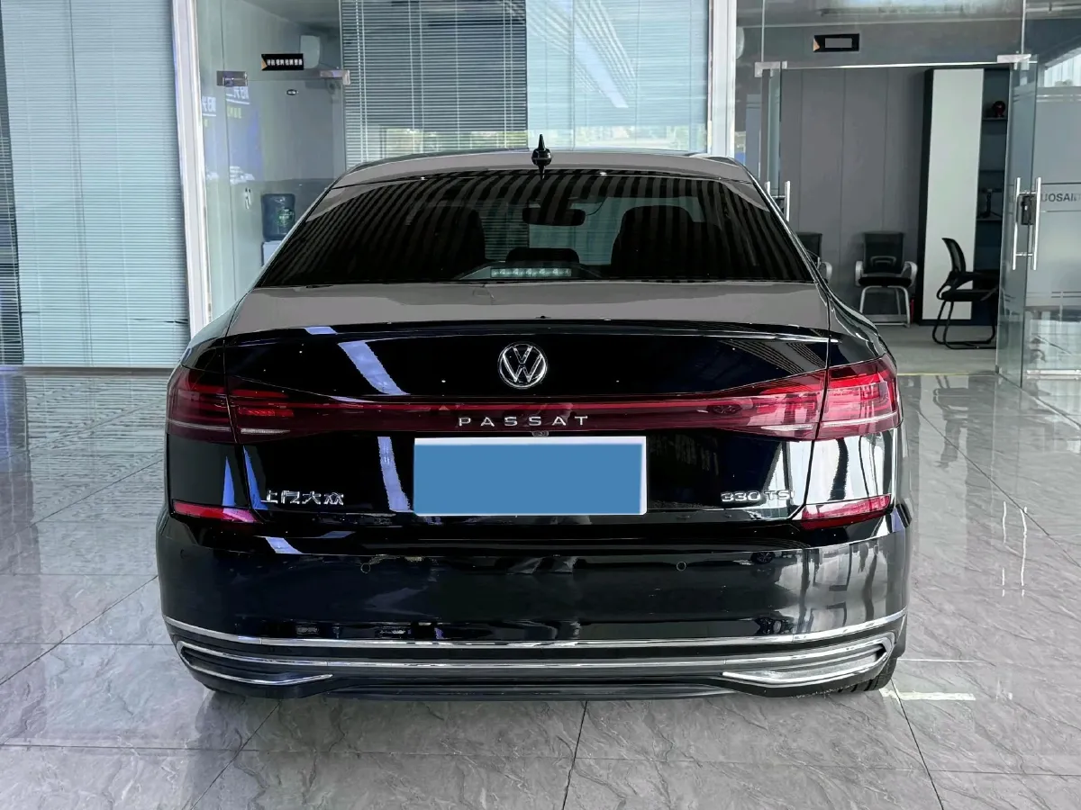2023 Volkswagen Passat 2.0T 186HP L4 7DCT,autocango,china used car exporter,china ev exporter,chinese used car exporter,chinese used ev exporter
