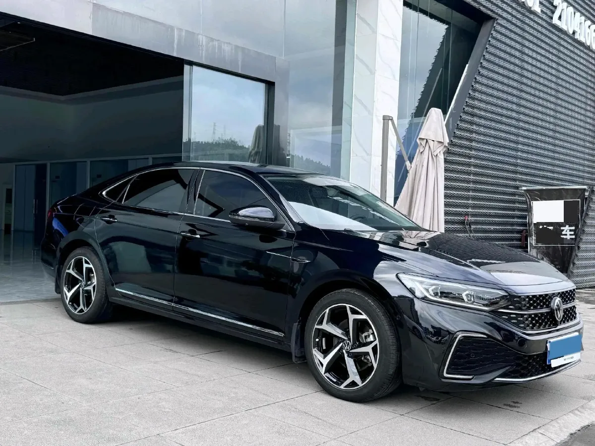 2023 Volkswagen Passat 2.0T 186HP L4 7DCT,autocango,china used car exporter,china ev exporter,chinese used car exporter,chinese used ev exporter