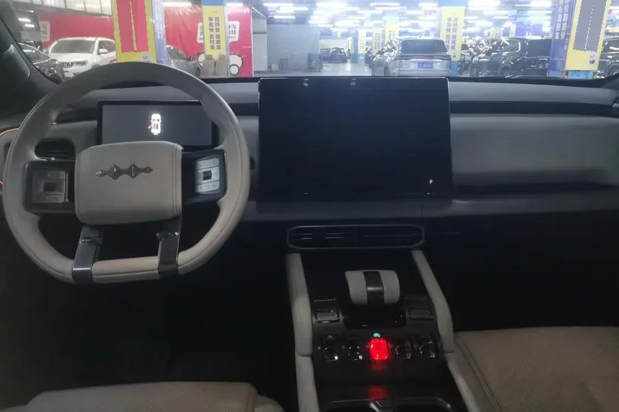 2025 FangChengBao Tai 3 BEV,autocango,china used car exporter,china ev exporter,chinese used car exporter,chinese used ev exporter