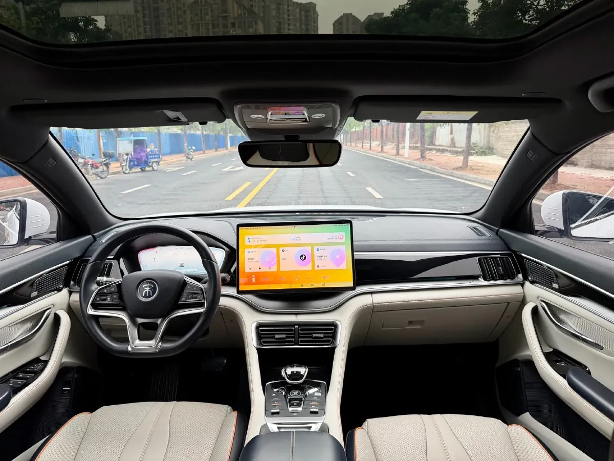 2022 Hyundai Tucson 2.0L 150HP L4 6AT Hybrid,autocango,china used car exporter,china ev exporter,chinese used car exporter,chinese used ev exporter