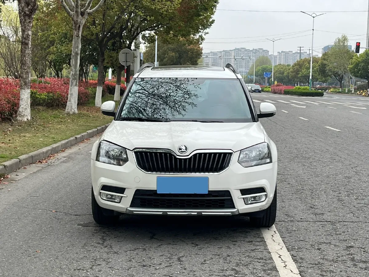 2017 Skoda Yeti 1.4T 150HP L4 7DCT,autocango,china used car exporter,china ev exporter,chinese used car exporter,chinese used ev exporter