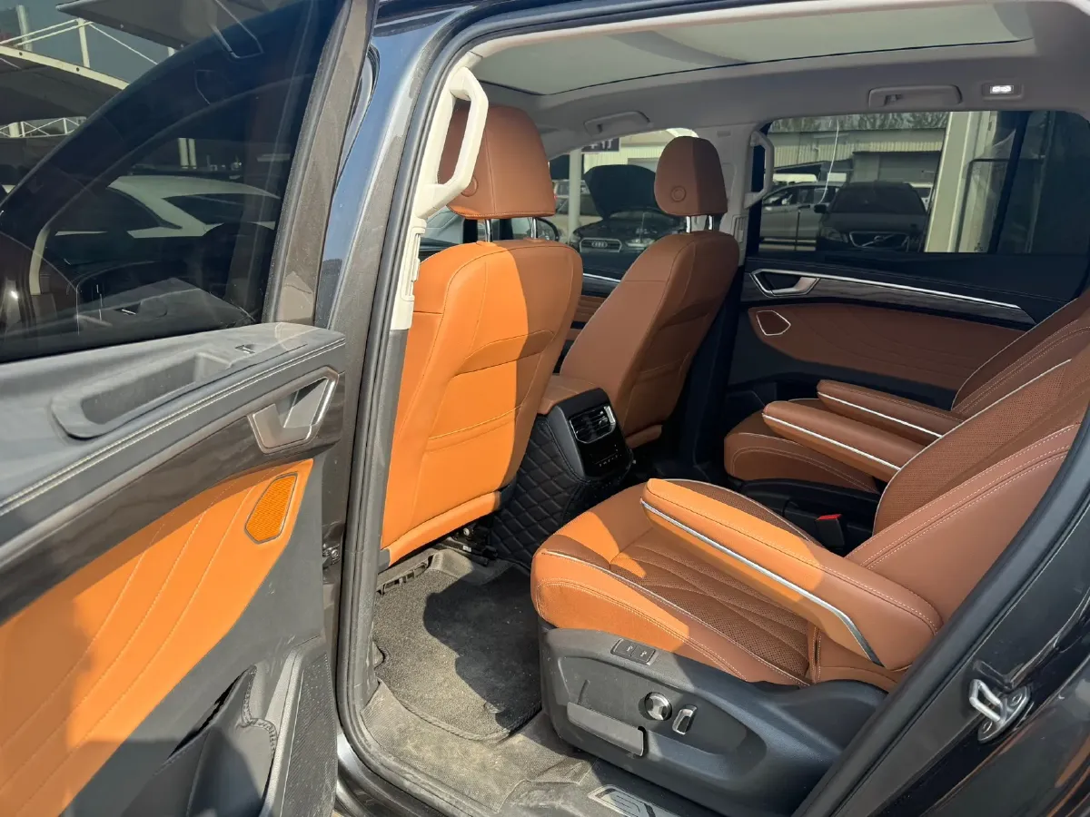 2026 Volkswagen Talagon 2.0T 272HP L4 7DCT,autocango,china used car exporter,china ev exporter,chinese used car exporter,chinese used ev exporter