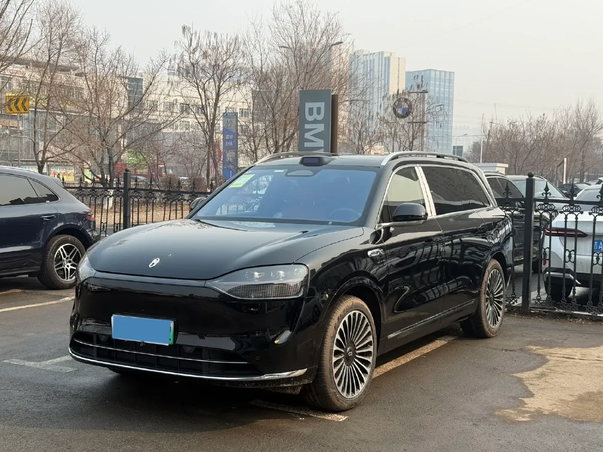 2025 AITO AITO M9 REEV 160HP REEV 52KWH,autocango,china used car exporter,china ev exporter,chinese used car exporter,chinese used ev exporter