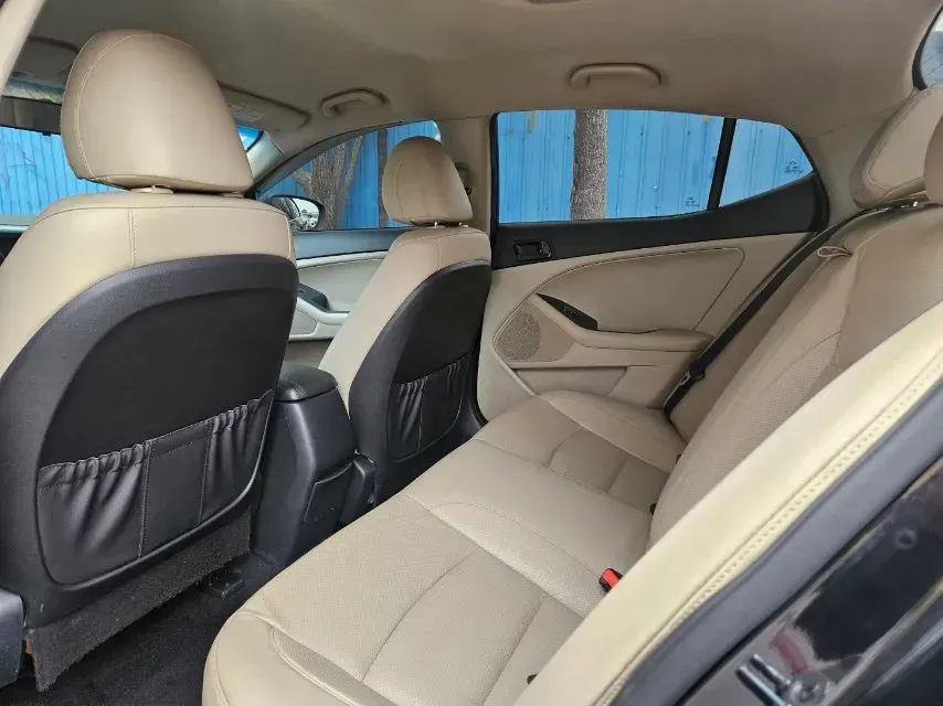 2016 Kia K5 2.0L 161HP L4 6AT,autocango,china used car exporter,china ev exporter,chinese used car exporter,chinese used ev exporter