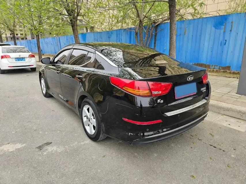 2016 Kia K5 2.0L 161HP L4 6AT,autocango,china used car exporter,china ev exporter,chinese used car exporter,chinese used ev exporter