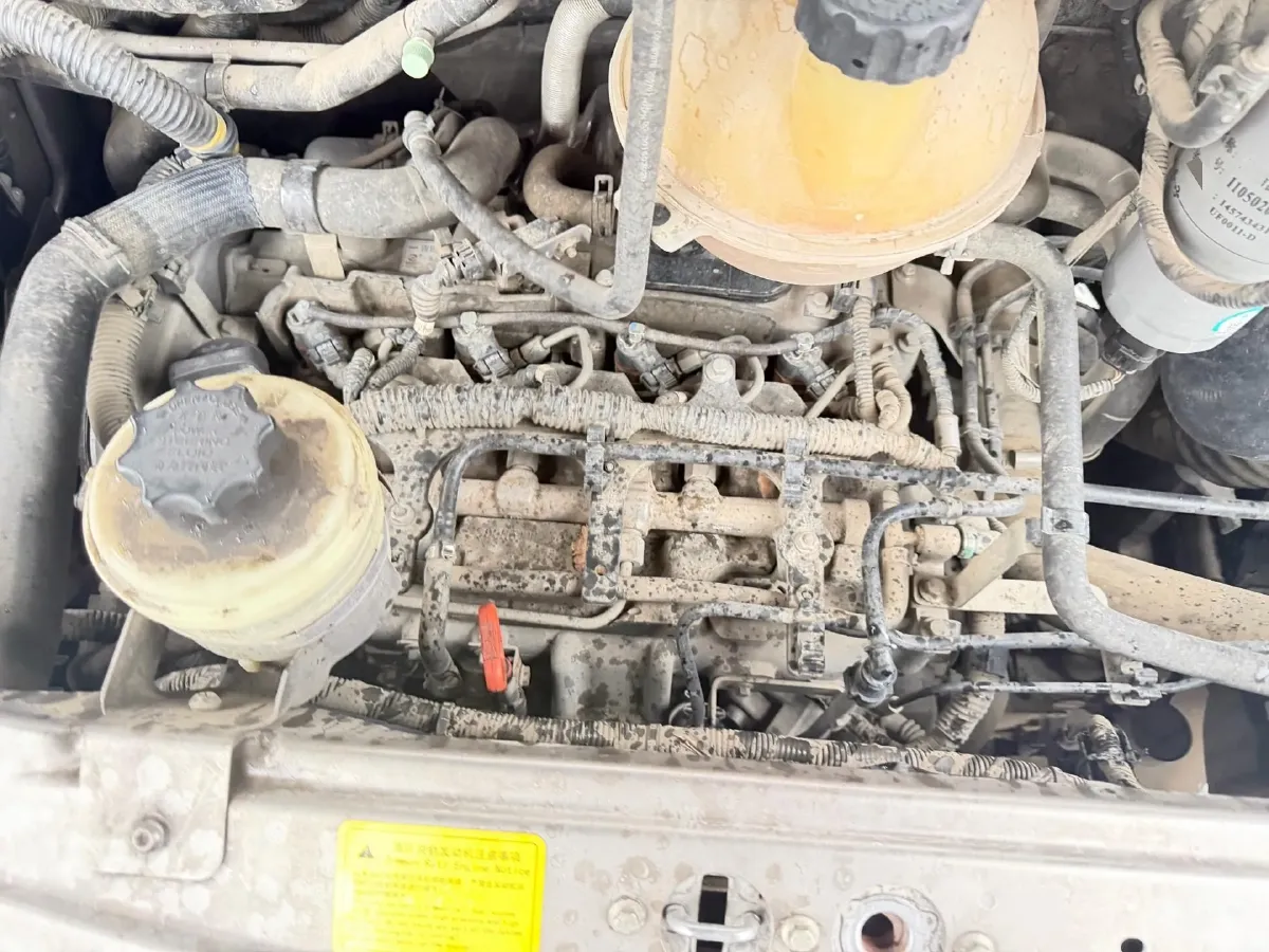 2020 MAXUS XinTu V80 2.5T 136HP L4 6MT,autocango,china used car exporter,china ev exporter,chinese used car exporter,chinese used ev exporter