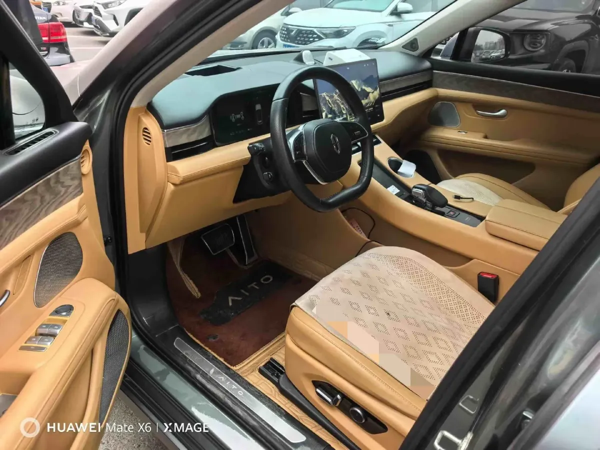 2022 Isuzu Mu-X 2.0T 220HP L4 8AT,autocango,china used car exporter,china ev exporter,chinese used car exporter,chinese used ev exporter