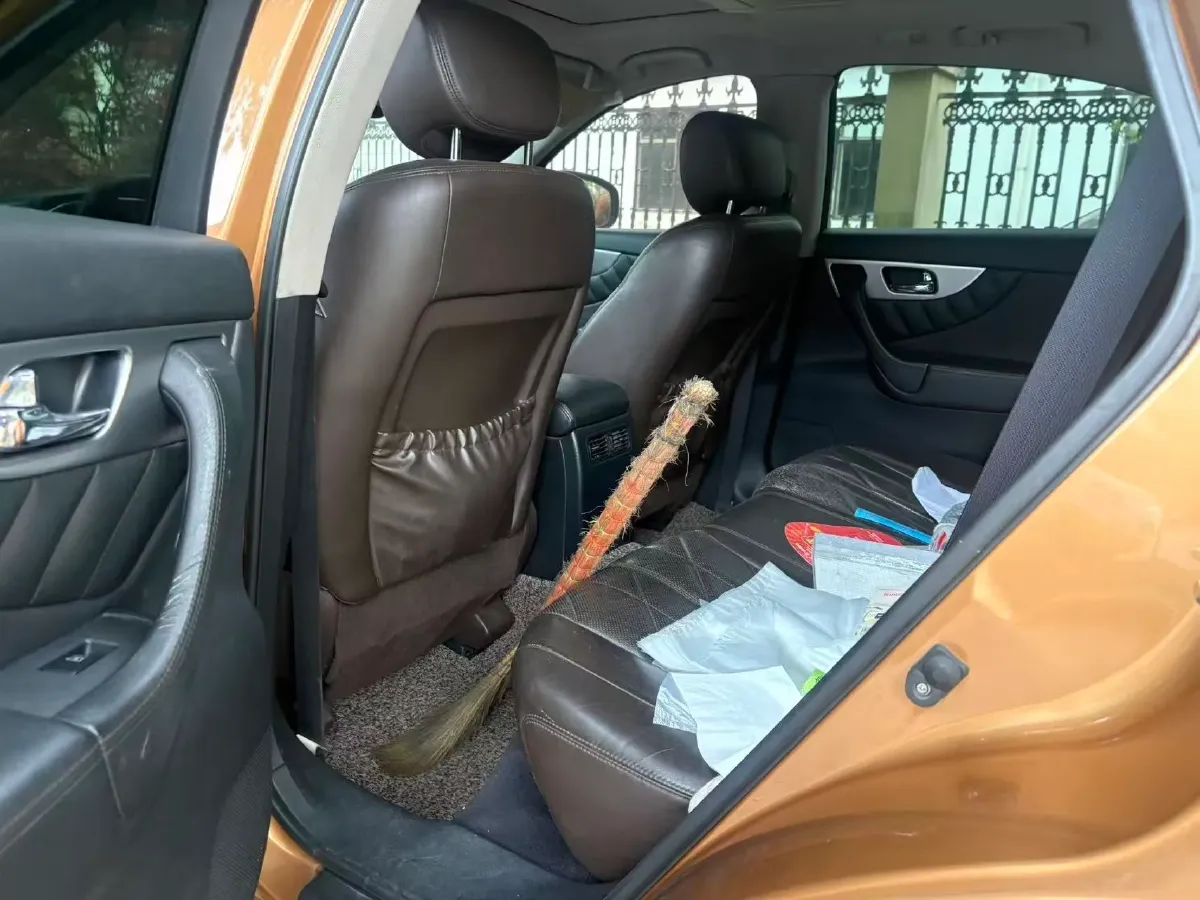 2023 Geely ICON 1.5T 181HP L4 7DCT,autocango,china used car exporter,china ev exporter,chinese used car exporter,chinese used ev exporter