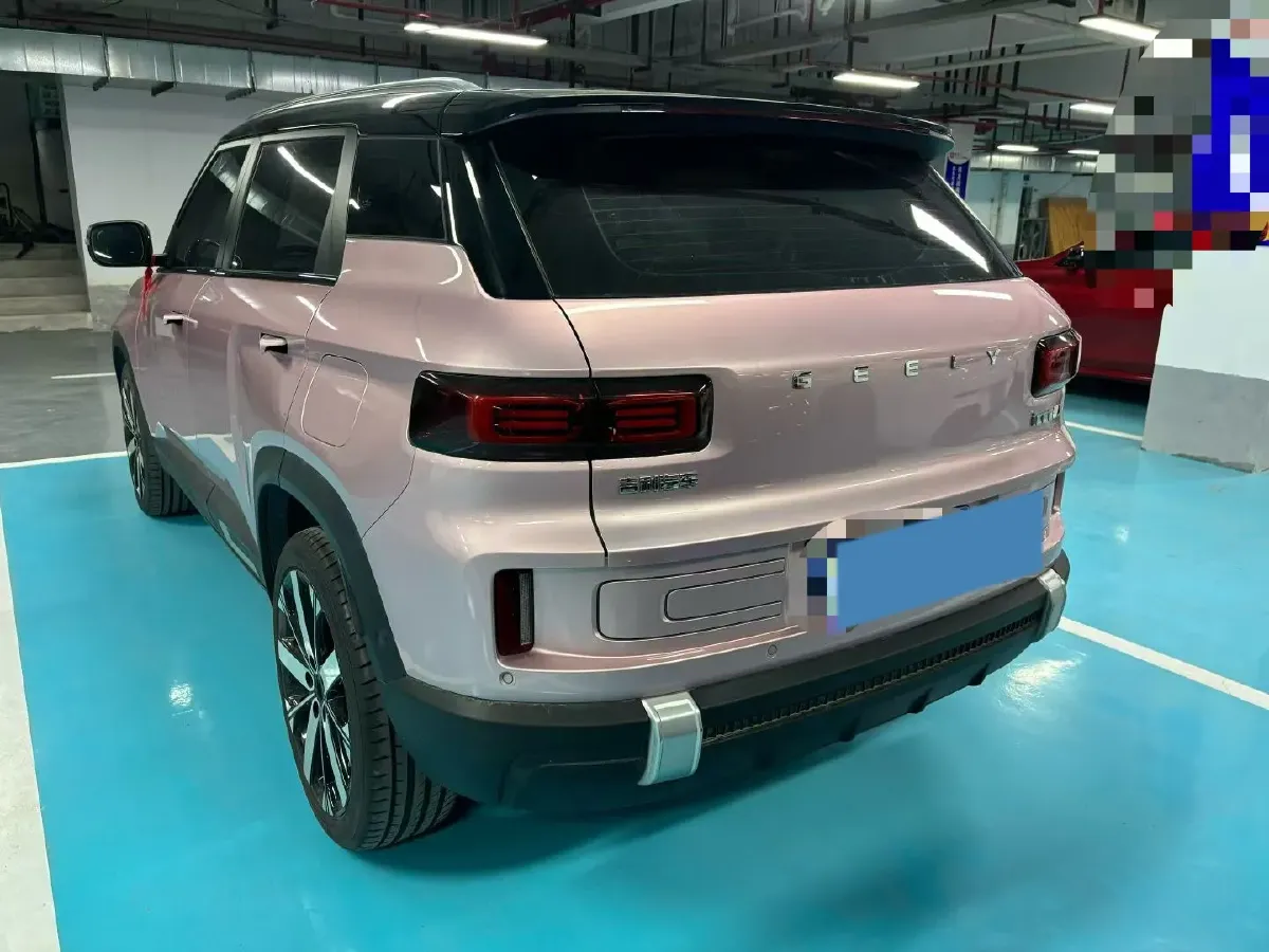 2023 Geely ICON 1.5T 181HP L4 7DCT,autocango,china used car exporter,china ev exporter,chinese used car exporter,chinese used ev exporter