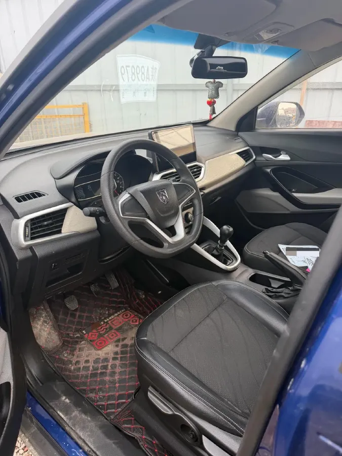 2017 BaoJun 510 1.5L 112HP L4 6MT,autocango,china used car exporter,china ev exporter,chinese used car exporter,chinese used ev exporter