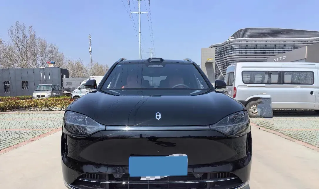 2024 AITO AITO M9 1.5T 152HP L4 REEV 52KWH,autocango,china used car exporter,china ev exporter,chinese used car exporter,chinese used ev exporter