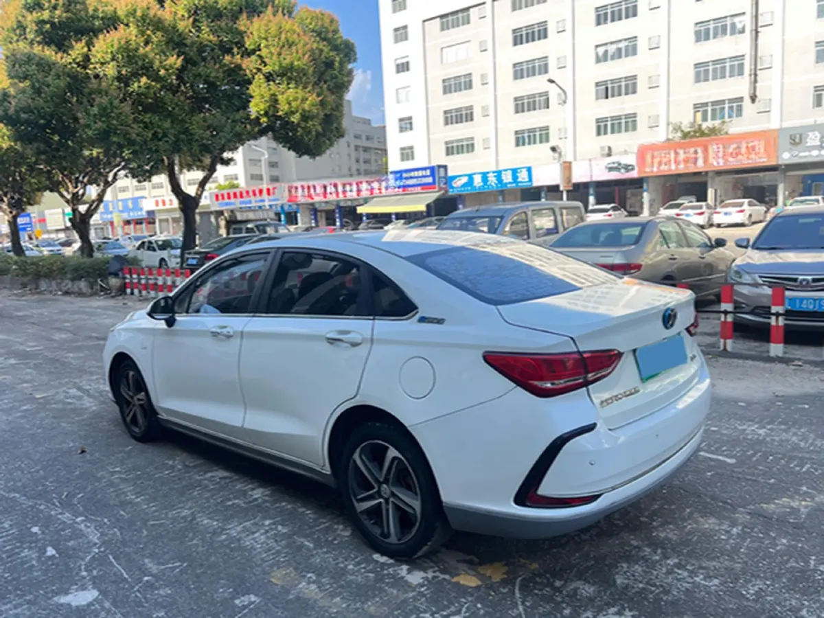 2018 BeiJing Auto EU5 BEV 53.66KWH,autocango,china used car exporter,china ev exporter,chinese used car exporter,chinese used ev exporter