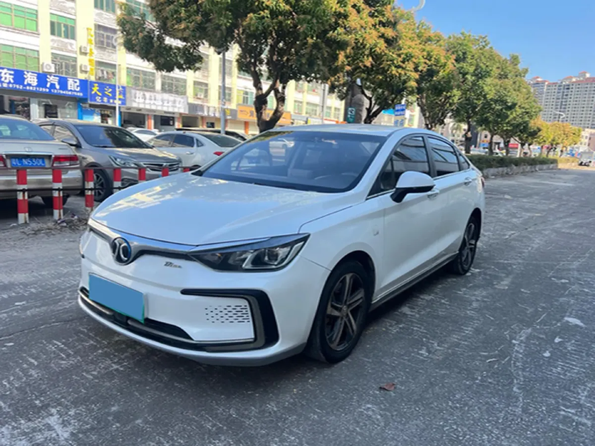2018 BeiJing Auto EU5 BEV 53.66KWH,autocango,china used car exporter,china ev exporter,chinese used car exporter,chinese used ev exporter