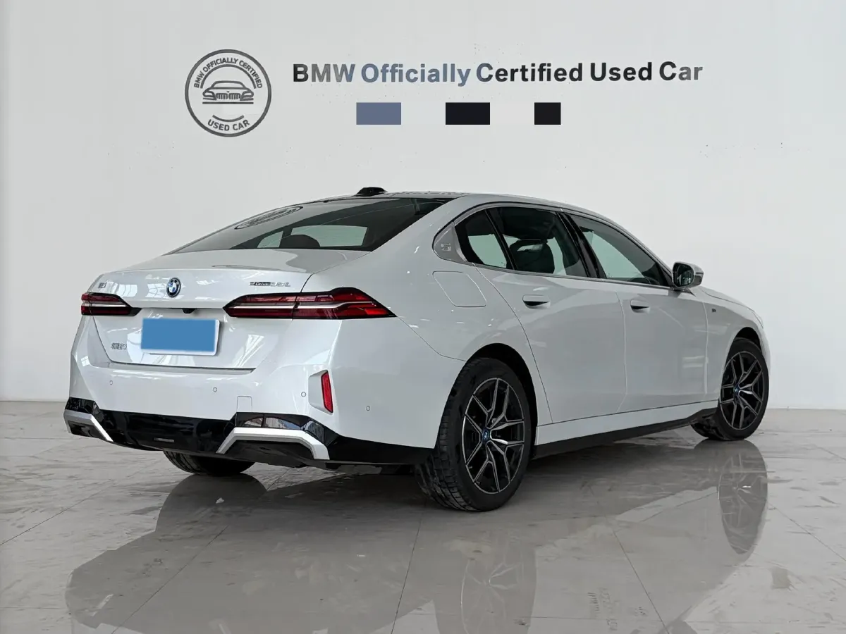 2024 BMW i5 BEV 79.05KWH,autocango,china used car exporter,china ev exporter,chinese used car exporter,chinese used ev exporter