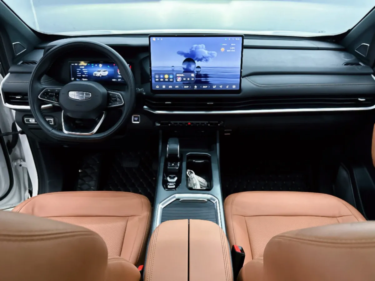 2023 Geely Okavango L 2.0T 218HP L4 7DCT,autocango,china used car exporter,china ev exporter,chinese used car exporter,chinese used ev exporter