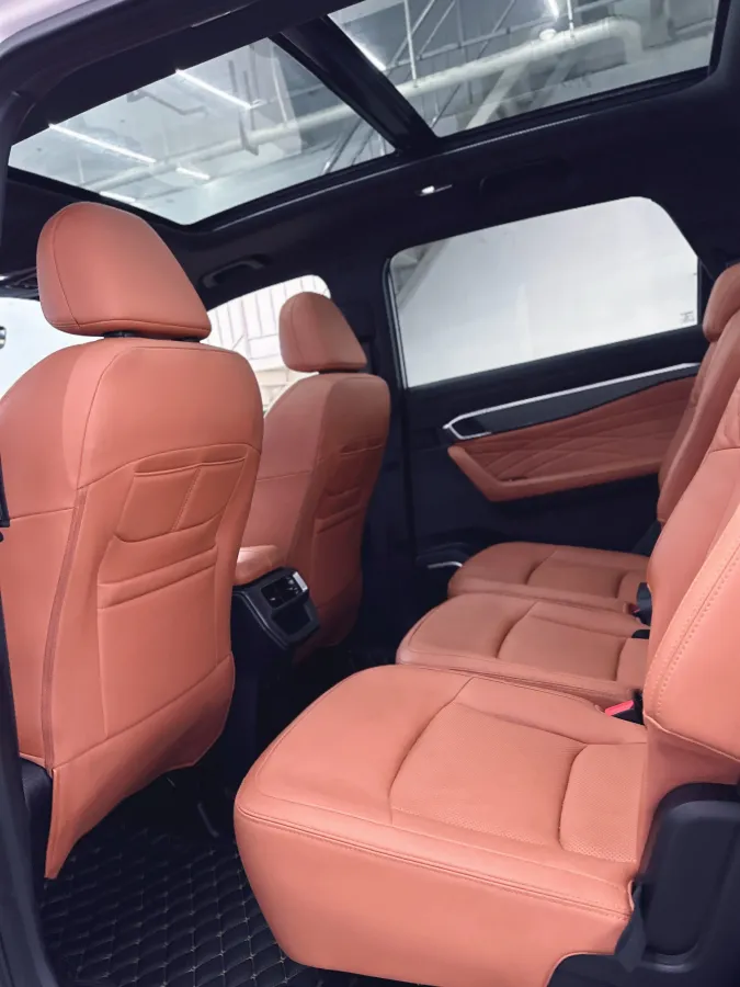 2023 Geely Okavango L 2.0T 218HP L4 7DCT,autocango,china used car exporter,china ev exporter,chinese used car exporter,chinese used ev exporter