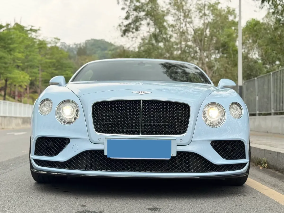 2017 Bentley Continental 4.0T 528HP V8 8AT,autocango,china used car exporter,china ev exporter,chinese used car exporter,chinese used ev exporter