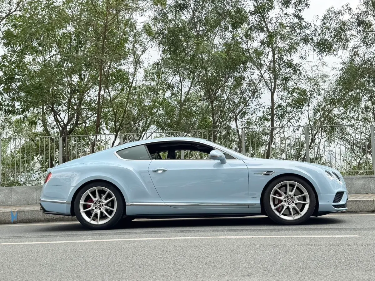 2017 Bentley Continental 4.0T 528HP V8 8AT,autocango,china used car exporter,china ev exporter,chinese used car exporter,chinese used ev exporter