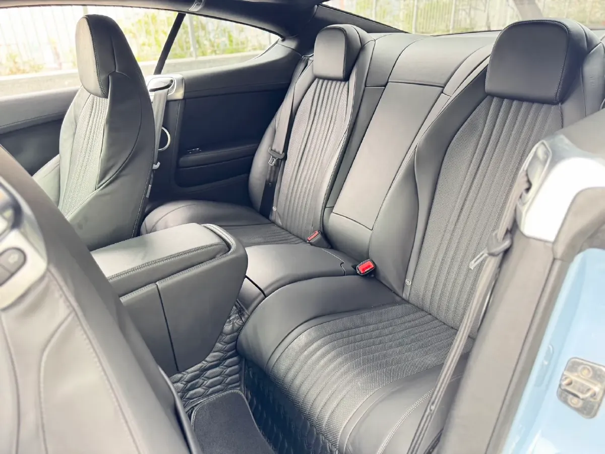 2017 Bentley Continental 4.0T 528HP V8 8AT,autocango,china used car exporter,china ev exporter,chinese used car exporter,chinese used ev exporter