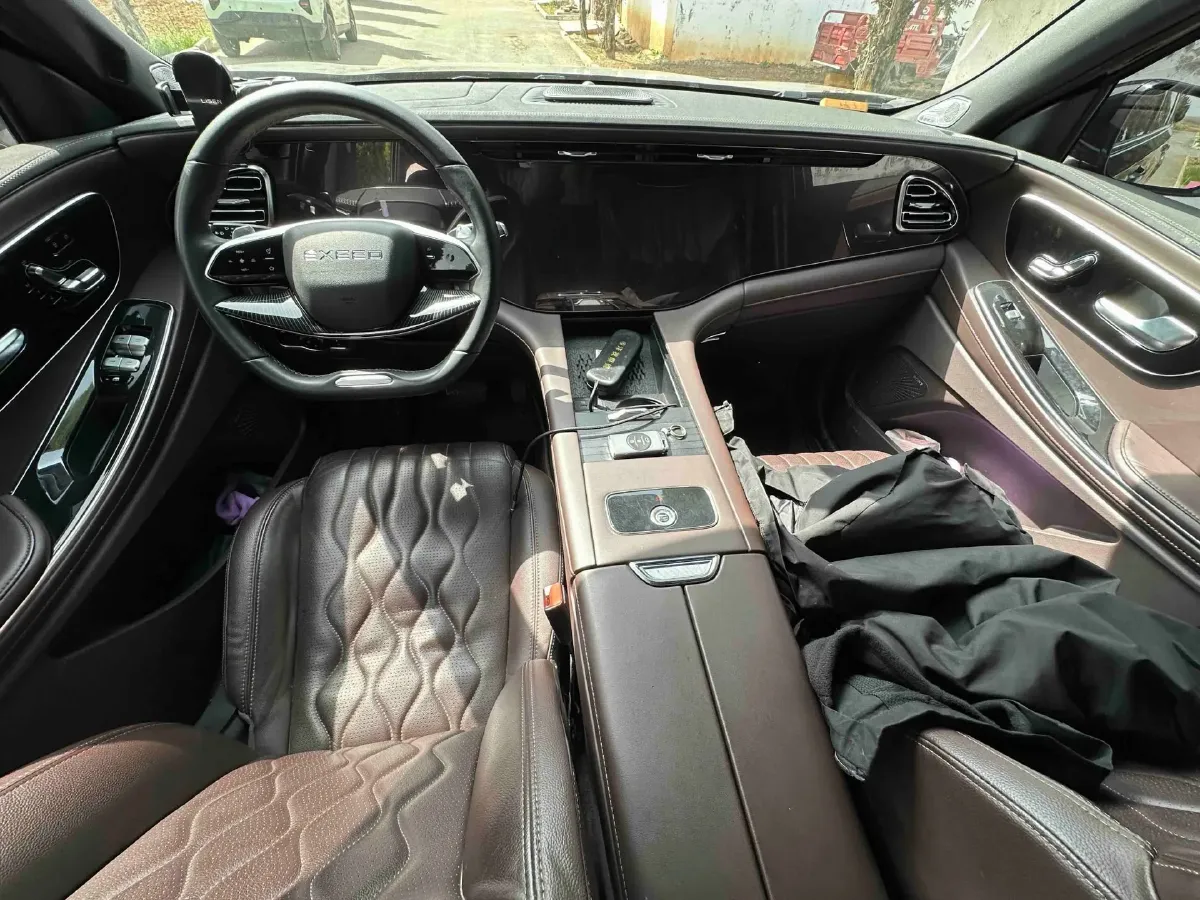 2023 Exceed VX 2.0T 261HP L4 8AT,autocango,china used car exporter,china ev exporter,chinese used car exporter,chinese used ev exporter