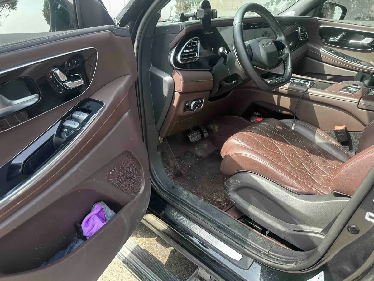 2023 Exceed VX 2.0T 261HP L4 8AT,autocango,china used car exporter,china ev exporter,chinese used car exporter,chinese used ev exporter