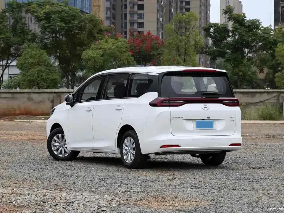 2021 GAC Trumpchi M6 1.5T 169HP L4 7DCT,autocango,china used car exporter,china ev exporter,chinese used car exporter,chinese used ev exporter