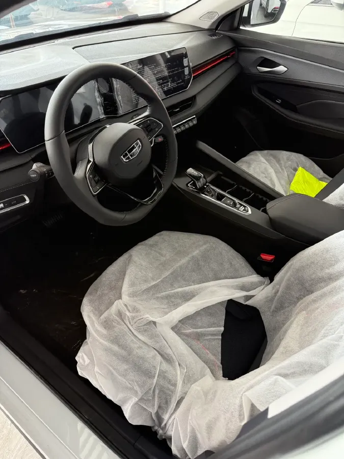 2024 Geely Binray 1.5T 181HP L4 7DCT,autocango,china used car exporter,china ev exporter,chinese used car exporter,chinese used ev exporter