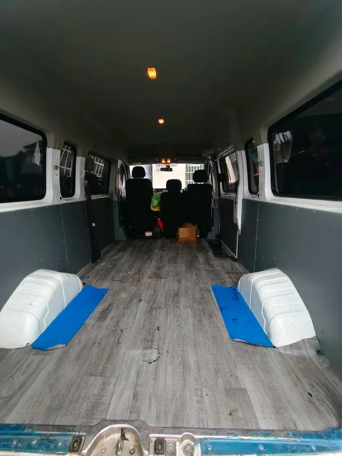 2021 MAXUS XinTu V80 2.0T 127HP L4 6MT,autocango,china used car exporter,china ev exporter,chinese used car exporter,chinese used ev exporter