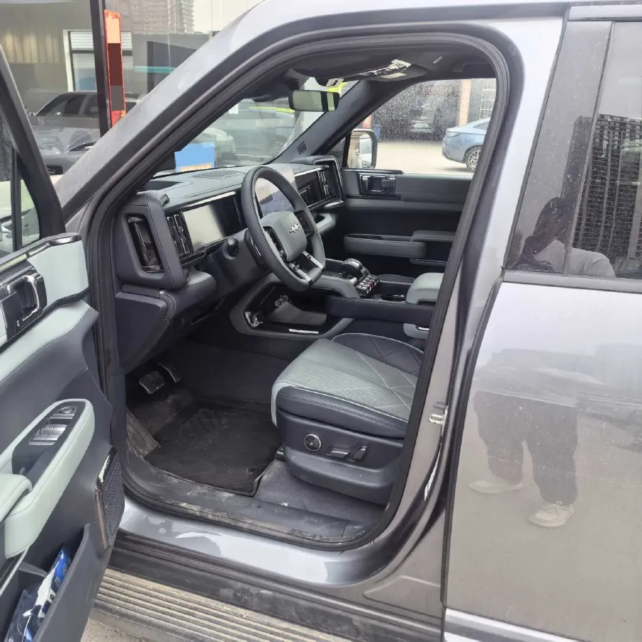 2025 FangChengBao Bao 5 1.5T 194HP L4 E-CVT PHEV 31.8KWH,autocango,china used car exporter,china ev exporter,chinese used car exporter,chinese used ev exporter