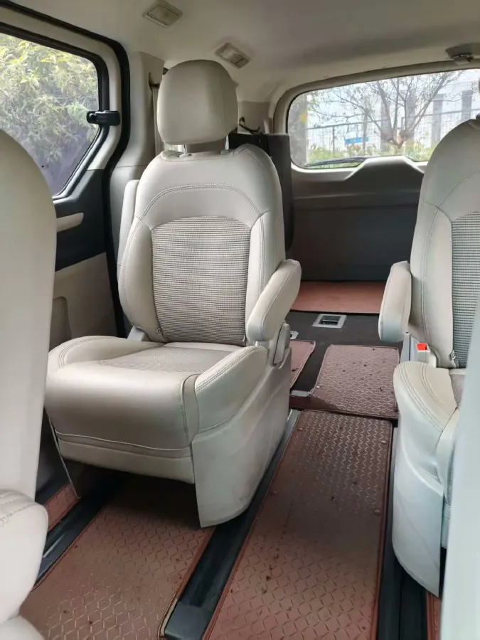 2018 MAXUS G10 2.0T 224HP L4 6AT,autocango,china used car exporter,china ev exporter,chinese used car exporter,chinese used ev exporter