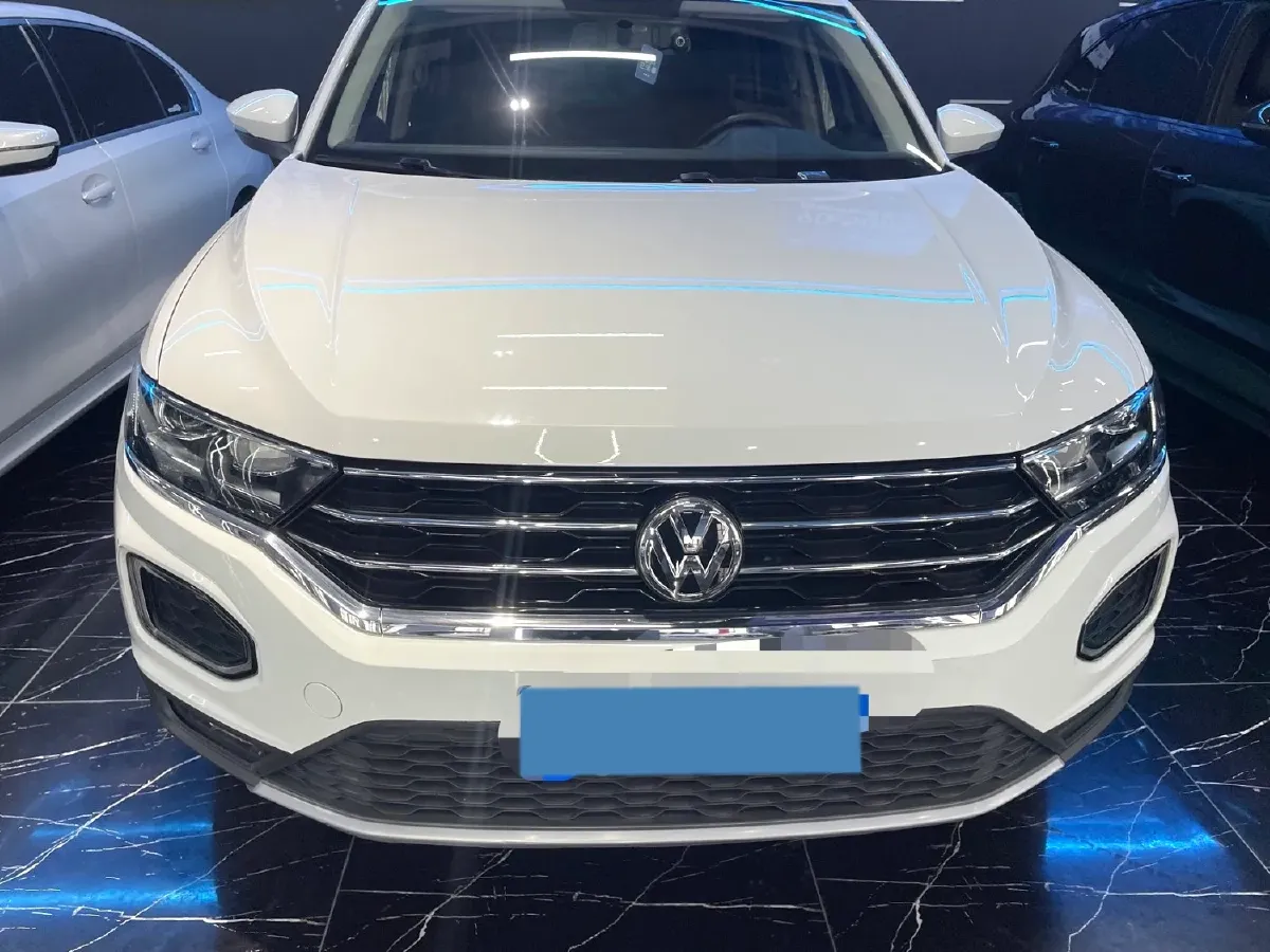 2020 Volkswagen T-Roc 1.4T 150HP L4 7DCT,autocango,china used car exporter,china ev exporter,chinese used car exporter,chinese used ev exporter