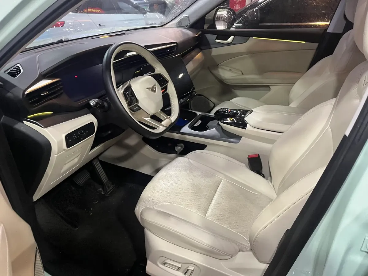 2024 KaiYi KunLun 1.5T 139HP L4 E-CVT PHEV 22.48KWH,autocango,china used car exporter,china ev exporter,chinese used car exporter,chinese used ev exporter