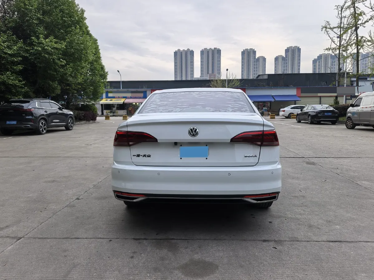 2019 Bestune T77 1.2T 143HP L4 7DCT,autocango,china used car exporter,china ev exporter,chinese used car exporter,chinese used ev exporter