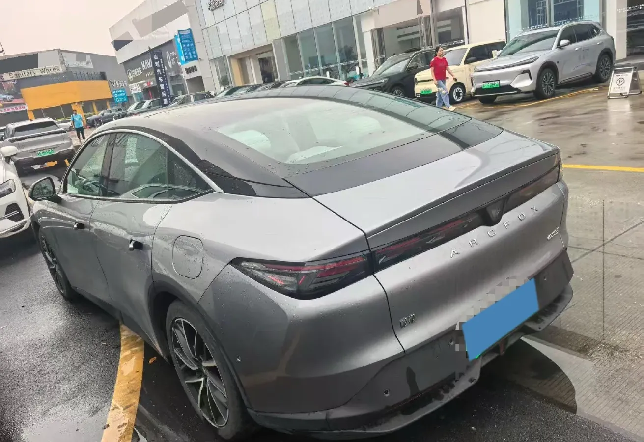 2025 ARCFOX αS5 BEV,autocango,china used car exporter,china ev exporter,chinese used car exporter,chinese used ev exporter