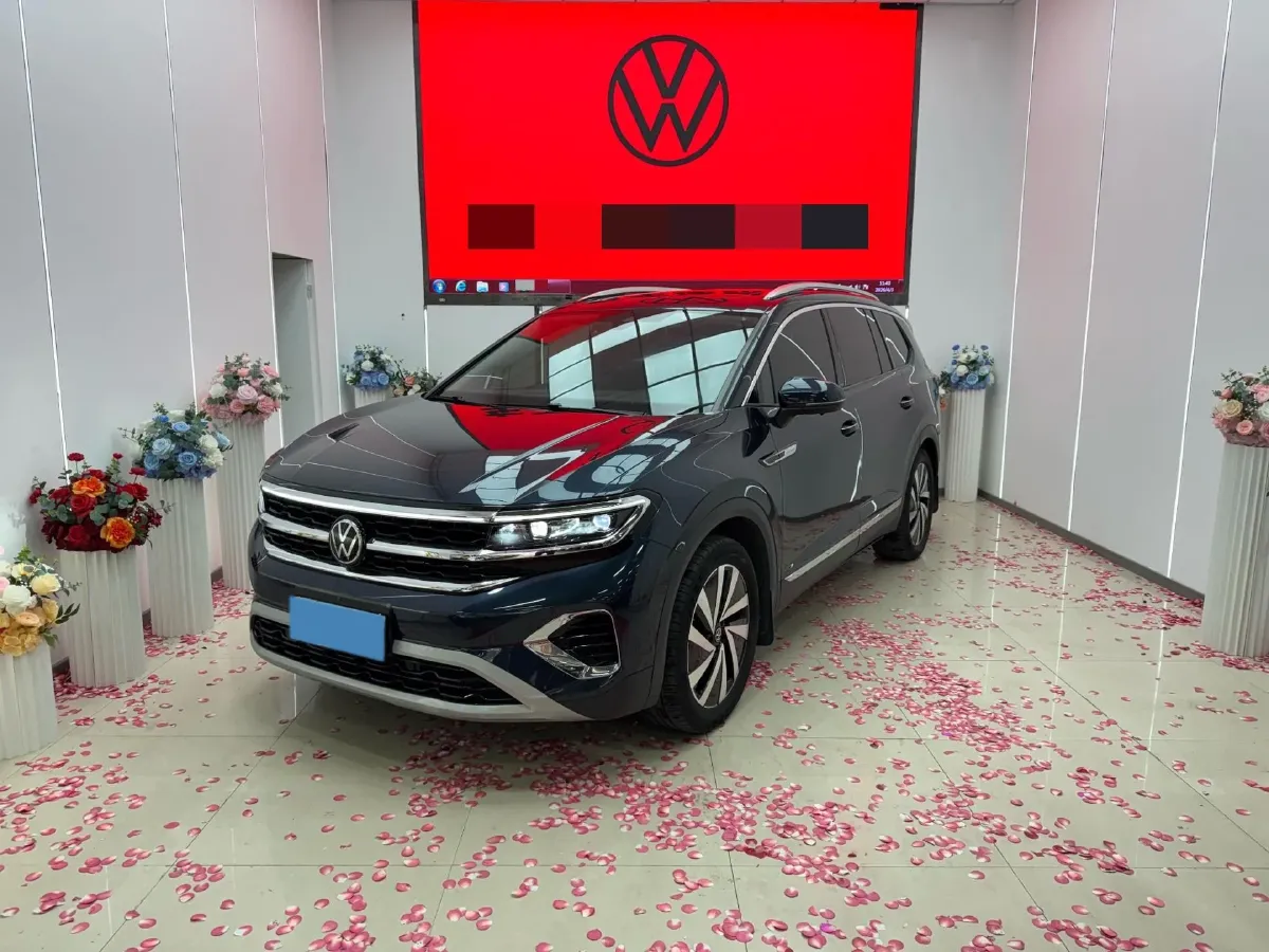 2021 Volkswagen Talagon 2.0T 220HP L4 7DCT,autocango,china used car exporter,china ev exporter,chinese used car exporter,chinese used ev exporter